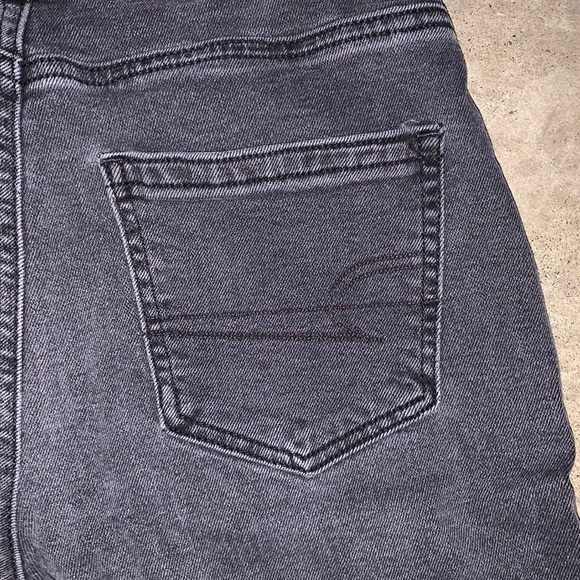 SOLD to Plato’s - Picture 4 of 9